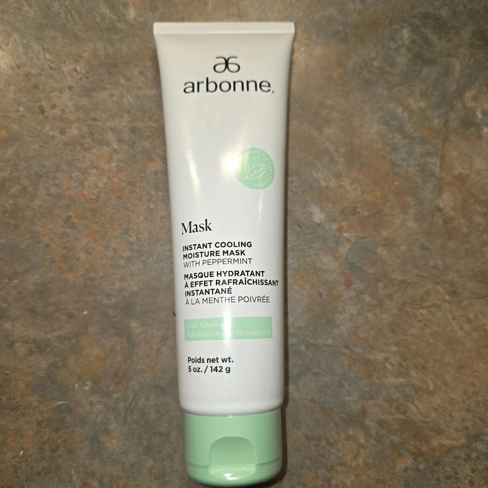 *New and Sealed * Arbonne Instant Cooling Moisture Mask w/ Peppermint 5 oz